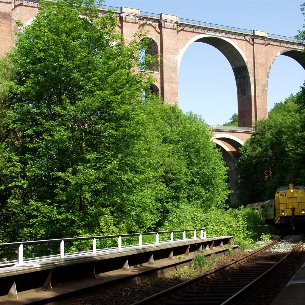 Elstertalbrücke